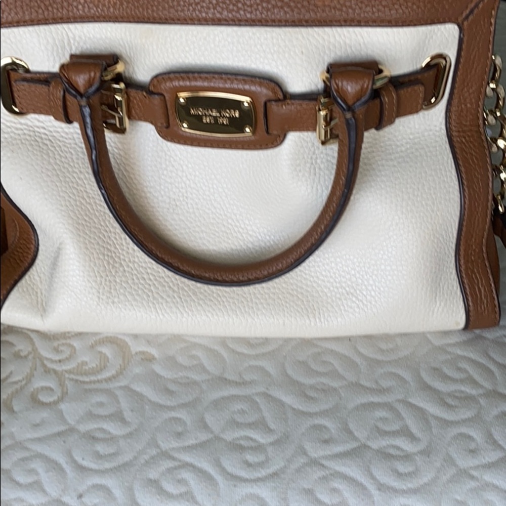 Micheal Kors Shoulder Bag